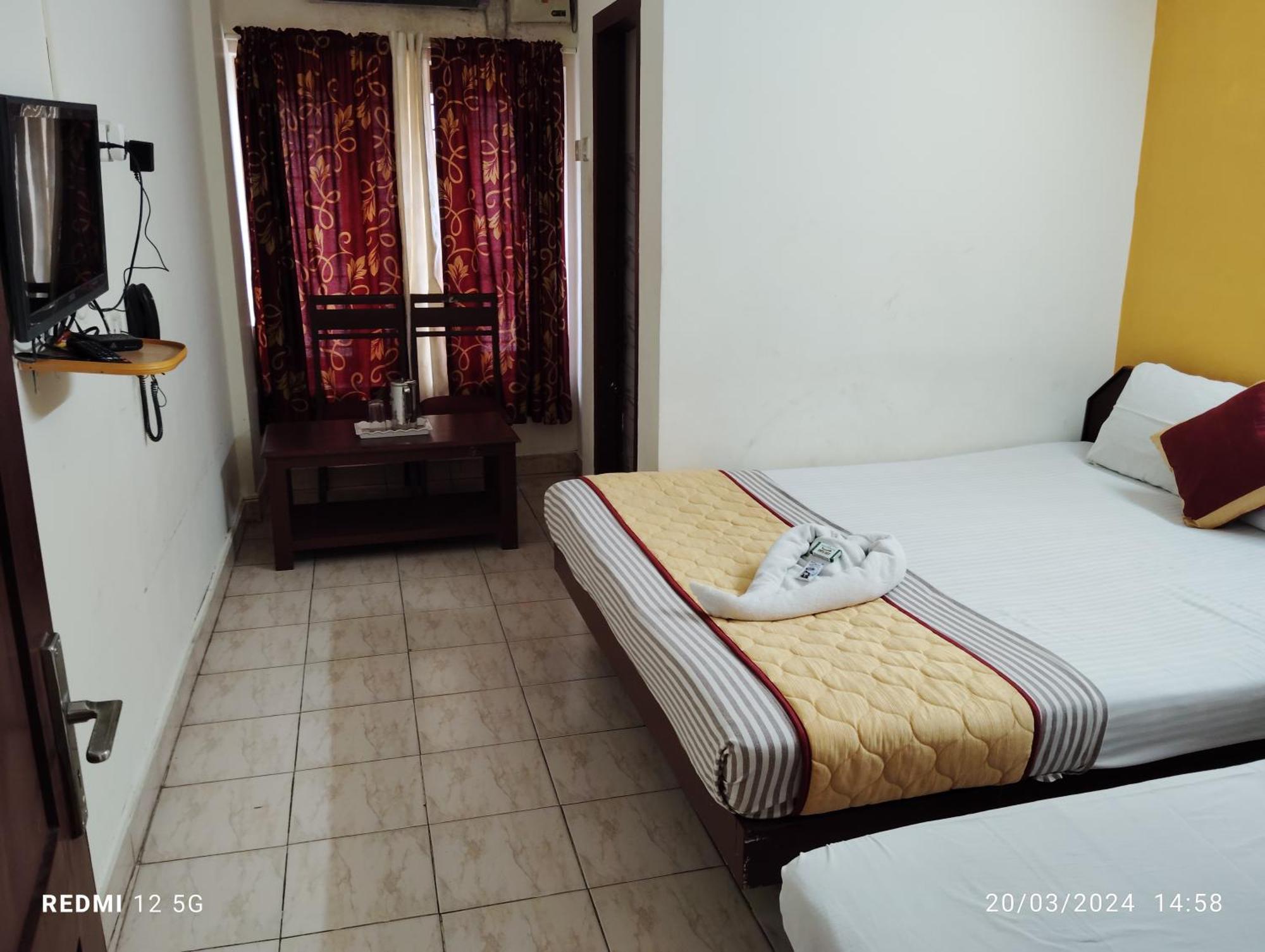Hotel Gamas Inn Thiruvananthapuram Ngoại thất bức ảnh