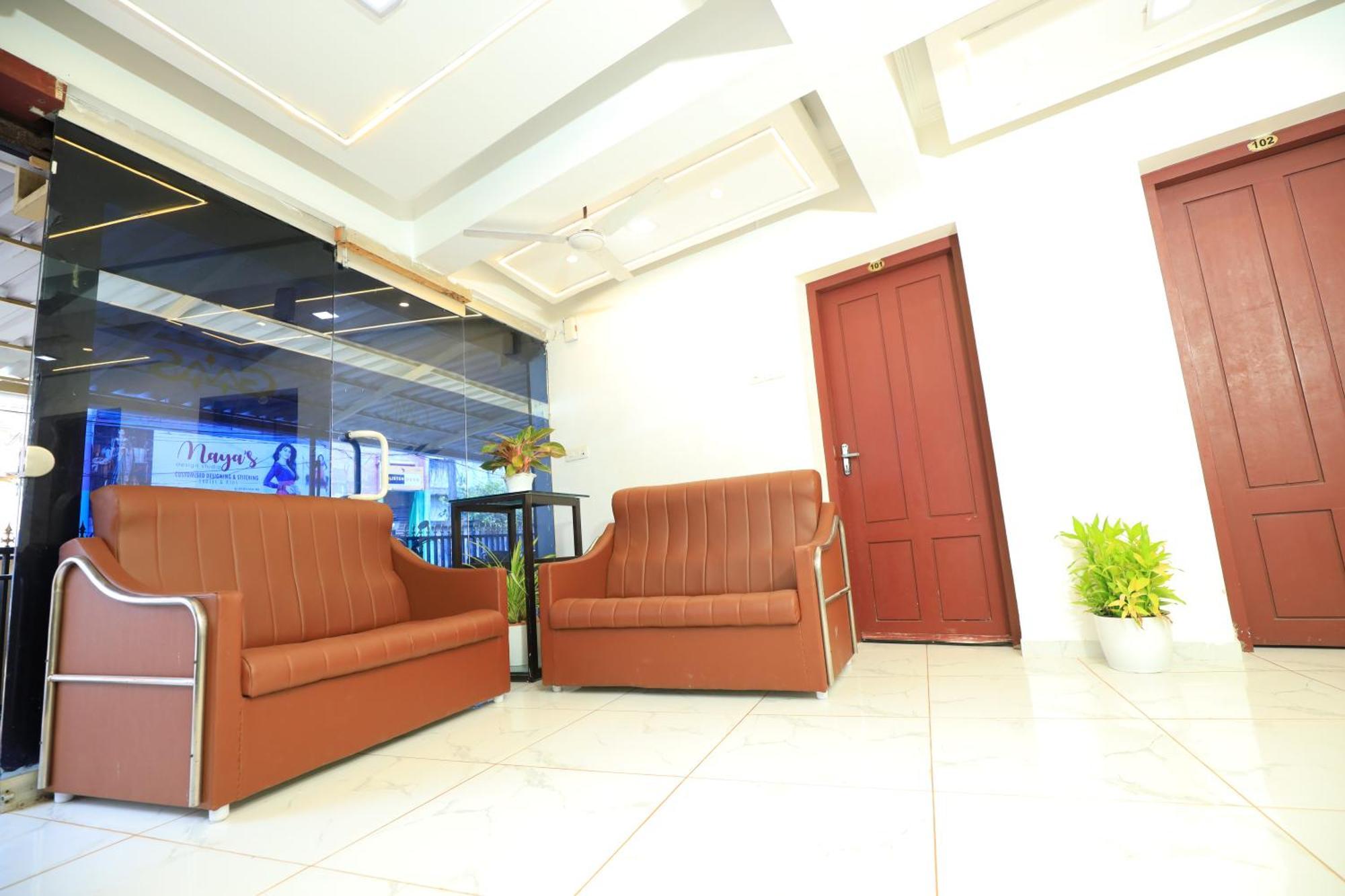 Hotel Gamas Inn Thiruvananthapuram Ngoại thất bức ảnh