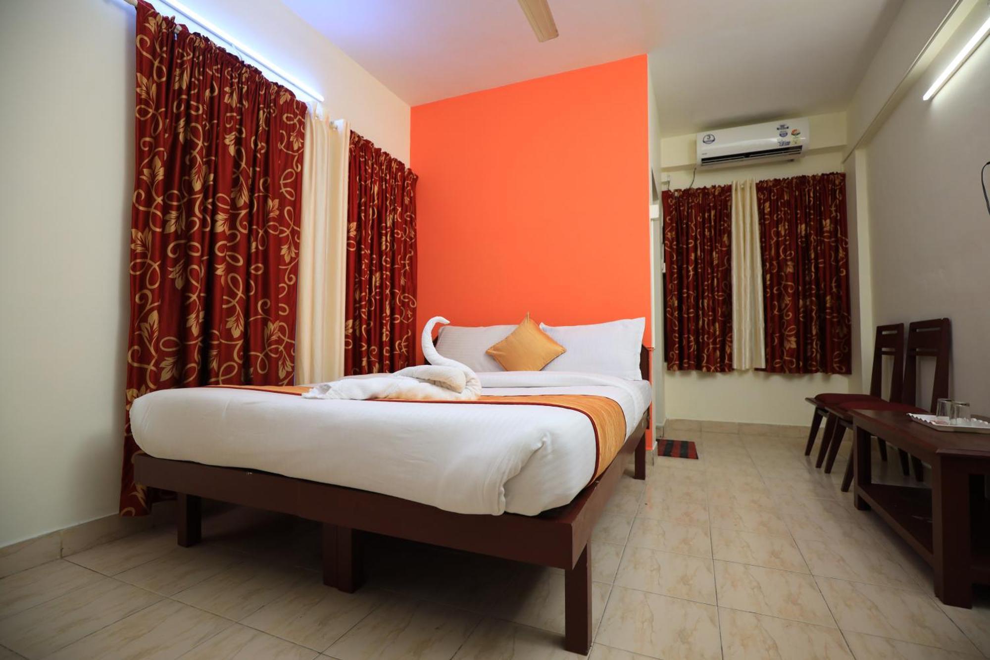 Hotel Gamas Inn Thiruvananthapuram Ngoại thất bức ảnh