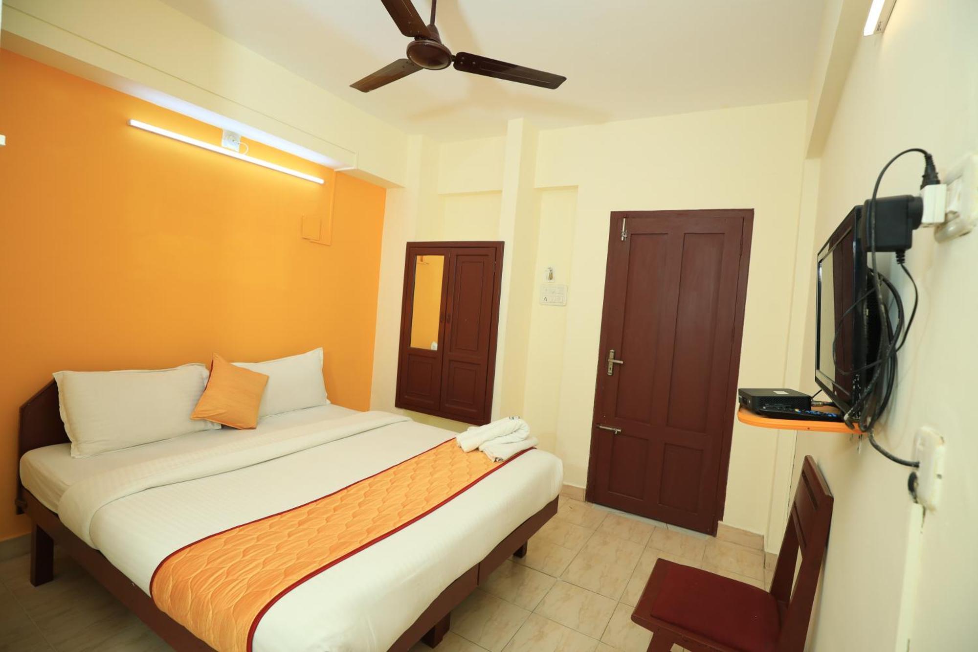 Hotel Gamas Inn Thiruvananthapuram Ngoại thất bức ảnh