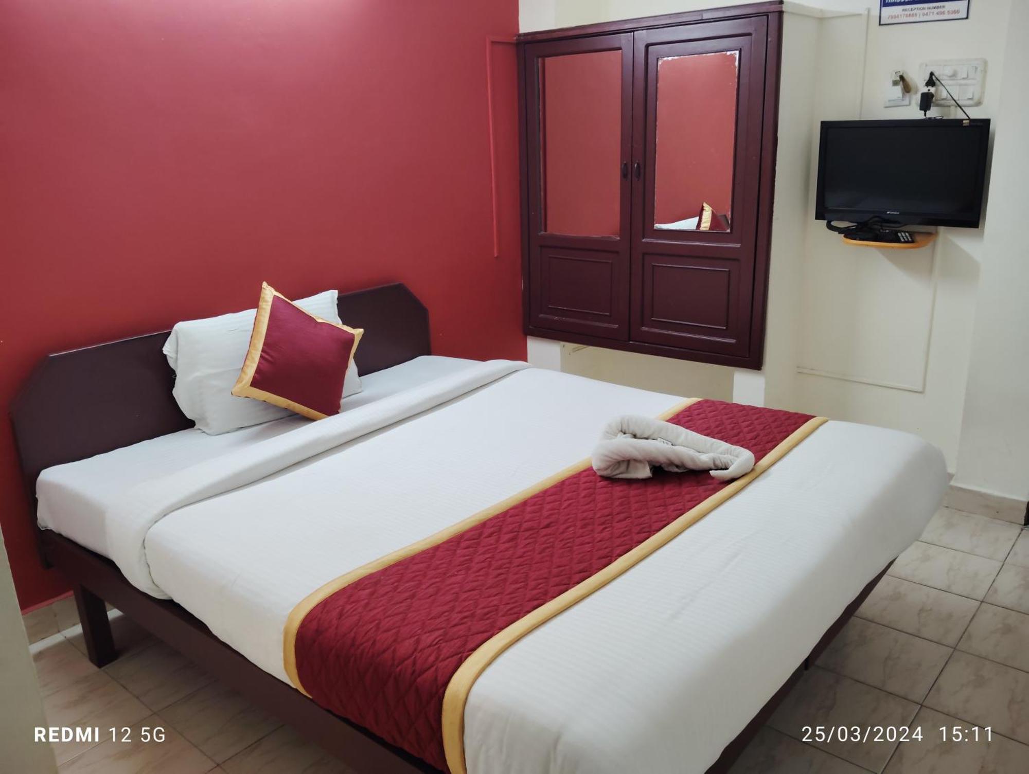 Hotel Gamas Inn Thiruvananthapuram Ngoại thất bức ảnh
